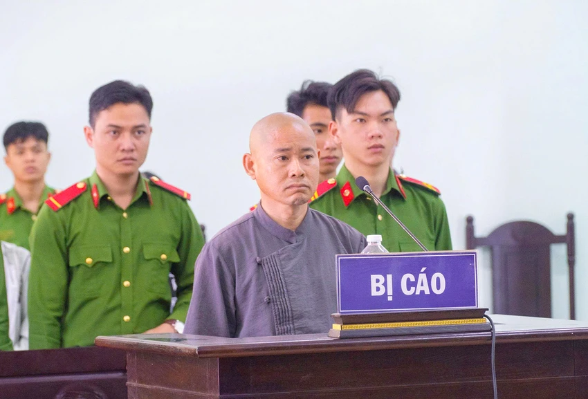 Xet-xu-ong-Le-Anh-Tuan-cuu-giam-doc-Cong-ty-Ca-Phe-Ia-Cham-Gia-Lai.jpg