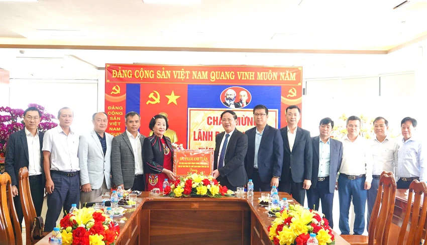 Chu-tich-UBND-tinh-Gia-Lai-chuc-Tet-dau-nam-2026-2.jpg