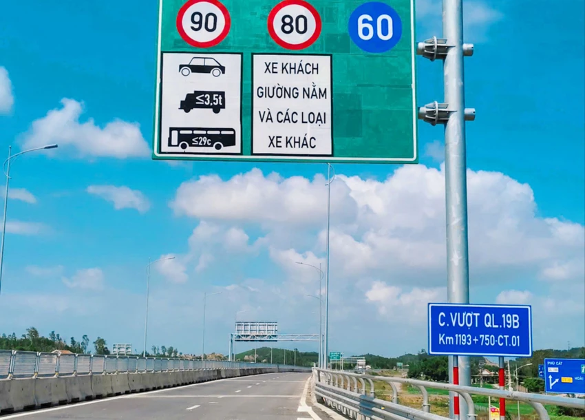 Cao-toc-Bac-Nam-Hoai-Nhon-Quy-Nhon-1.jpg