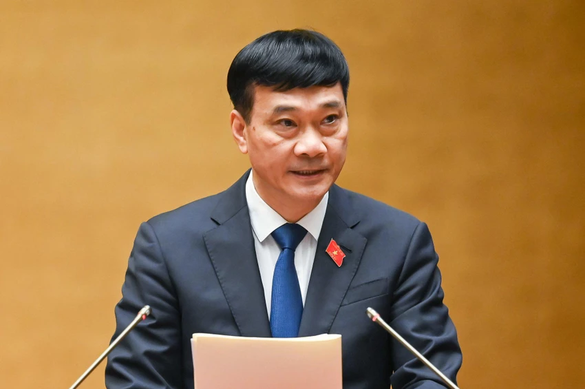 Chủ nhiệm Uỷ ban Kinh tế Vũ Hồng Thanh thẩm định tờ trình dự án Luật Phòng chống rửa tiền. Ảnh QH Chủ nhiệm Uỷ ban Kinh tế Vũ Hồng Thanh thẩm định tờ trình dự án Luật Phòng chống rửa tiền. Ảnh QH
