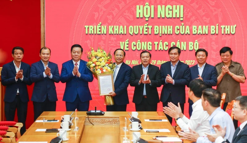 Dai-ta-pham-ngoc-phuong.jpg