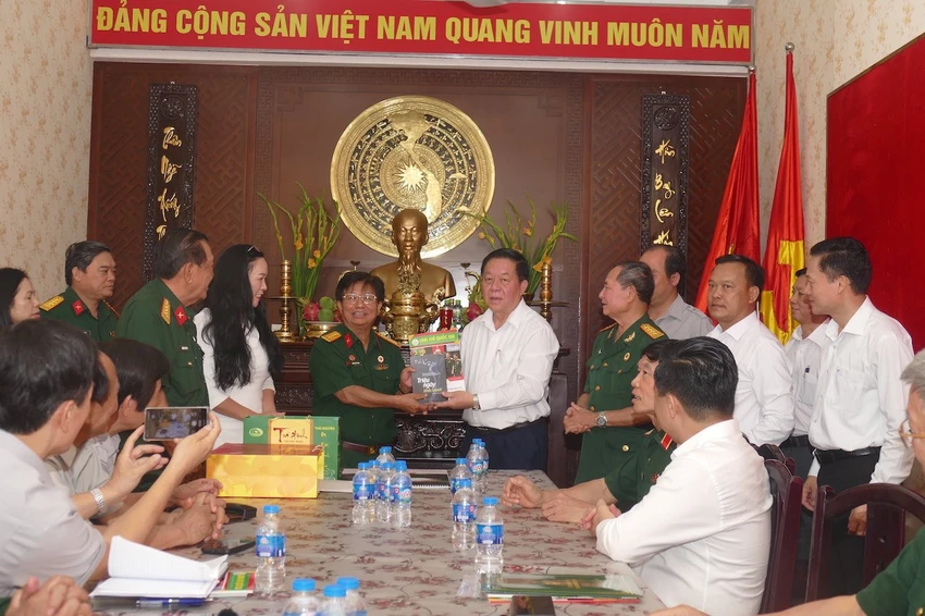 nguyen-trong-nghia3-9327-4673.jpg