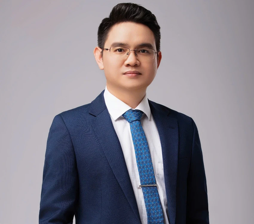 P8-9_Ngo Gia Hoang.jpg