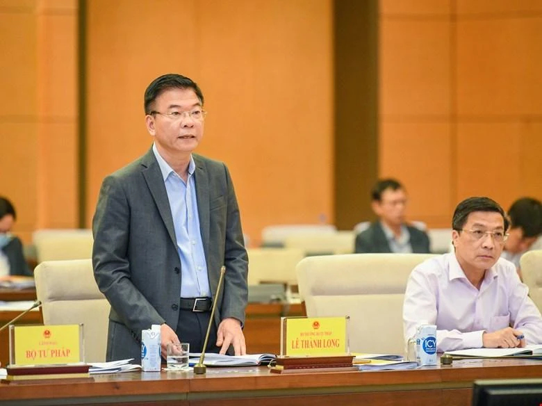 Bộ trưởng Tư pháp Lê Thành Long. Ảnh: quochoi.vn Bộ trưởng Tư pháp Lê Thành Long. Ảnh: quochoi.vn