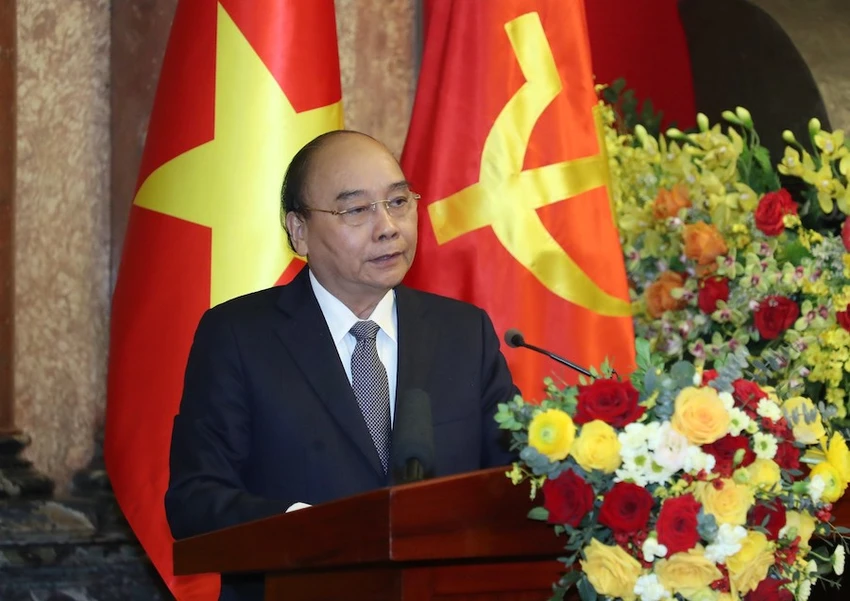 Nguyên Chủ tịch nước Nguyễn Xuân Phúc phát biểu tại lễ bàn giao công tác. Ảnh: HOÀNG HẢI Nguyên Chủ tịch nước Nguyễn Xuân Phúc phát biểu tại lễ bàn giao công tác. Ảnh: HOÀNG HẢI