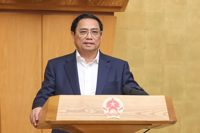 Thủ tướng Phạm Minh Chính vừa có quyết định phân công nhiệm vụ triển khai thực hiện Nghị quyết 98 của Quốc hội về thí điểm một số cơ chế, chính sách đặc thù phát triển TP.HCM. Thủ tướng Phạm Minh Chính vừa có quyết định phân công nhiệm vụ triển khai thực hiện Nghị quyết 98 của Quốc hội về thí điểm một số cơ chế, chính sách đặc thù phát triển TP.HCM.