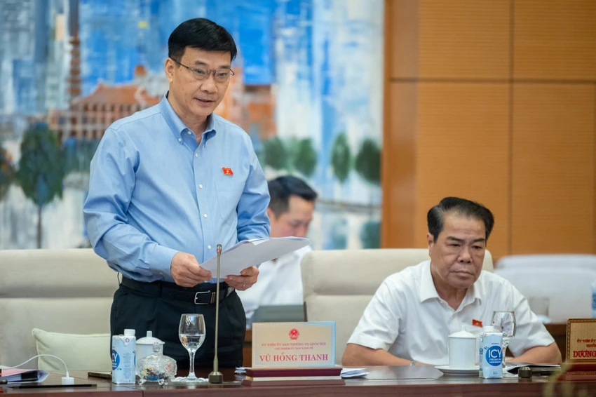 Chủ nhiệm Ủy ban Kinh tế Vũ Hồng Thanh Chủ nhiệm Ủy ban Kinh tế Vũ Hồng Thanh