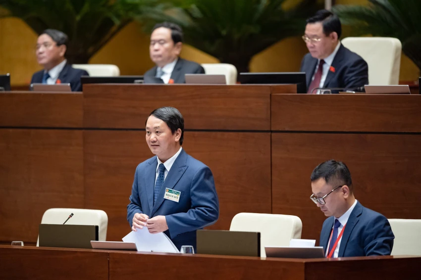 Bộ trưởng, Chủ nhiệm Ủy ban Dân tộc Hầu A Lềnh. Bộ trưởng, Chủ nhiệm Ủy ban Dân tộc Hầu A Lềnh.