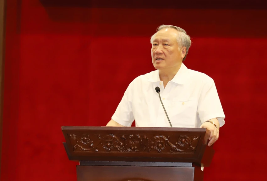 Chánh án TAND Tối cao Nguyễn Hòa Bình. Ảnh: Báo Công lý