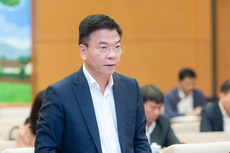 Bộ trưởng Tư pháp Lê Thành Long. Ảnh: PHẠM THẮNG Bộ trưởng Tư pháp Lê Thành Long. Ảnh: PHẠM THẮNG