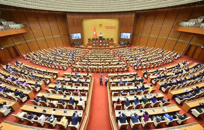 chinh-phu-kien-nghi-trinh-qh-thong-qua-du-thao-luat-dat-dai-sd-tai-ky-hop-bat-thuong-lan-thu-5-6213.jpeg