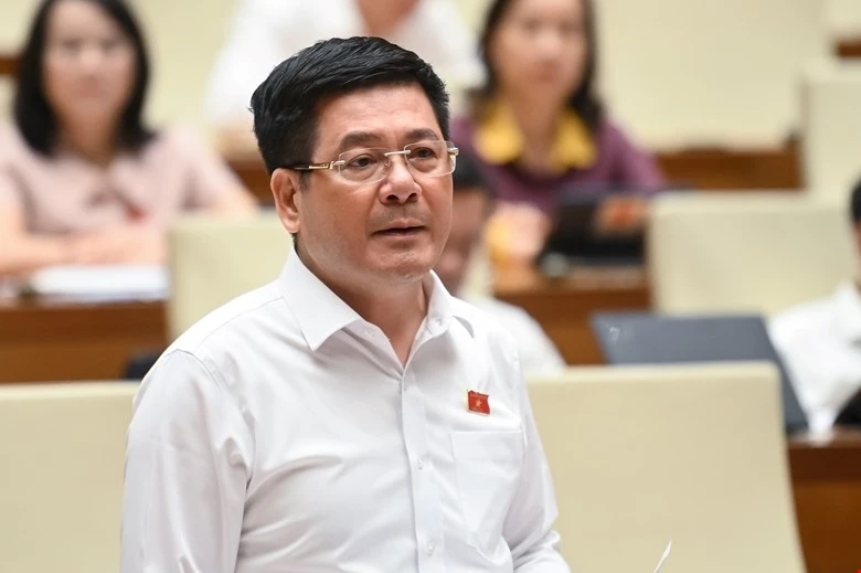 Bo-truong-Cong-Thuong-Nguyen-Hong-Dien.jpeg