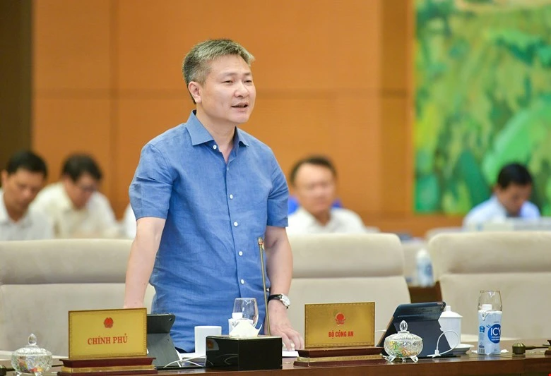 Thu-truong-Bo-Cong-an-Nguyen-Ngoc-Lam.jpg