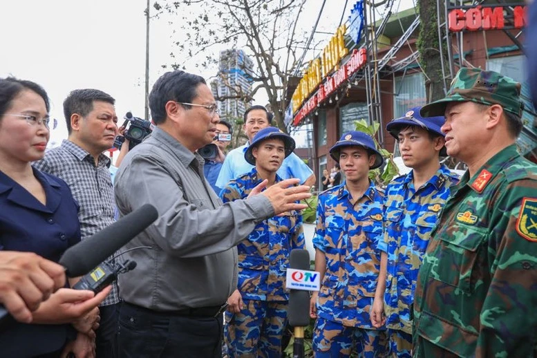 Thu-tuong-Pham-Minh-Chinh-thi-sat-tai-Quang-Ninh.jpg