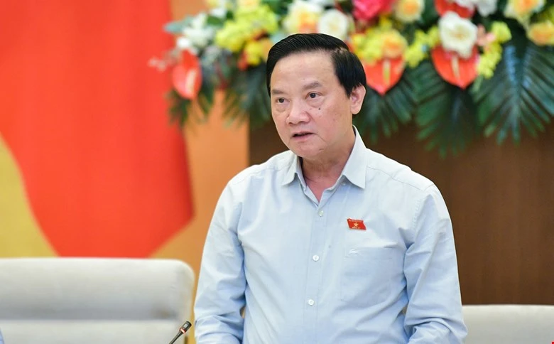 Pho-Chu-tich-Quoc-hoi-Nguyen-Khac-Dinh8-10.jpg
