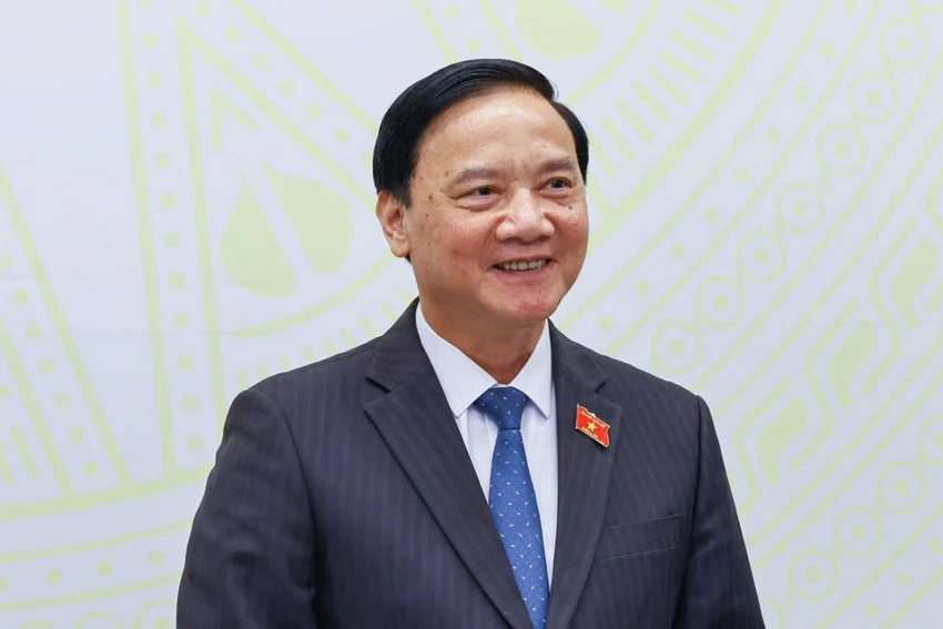 Pho-Chu-tich-Quoc-hoi-Nguyen-Khac-Dinh21-10.jpg