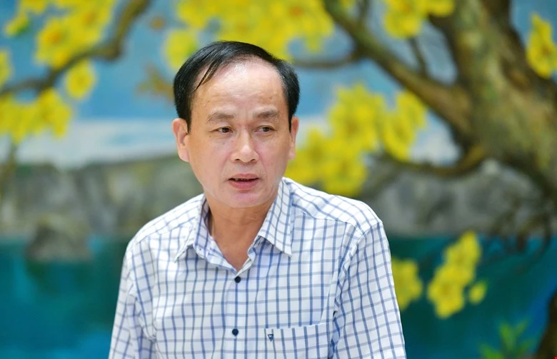 Thieu-tuong-Vu-Xuan-Hung.jpg