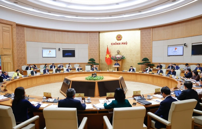 Chính phủ yêu cầu trình phương án chuyển giao bắt buộc 2 ngân hàng trước 20-12
