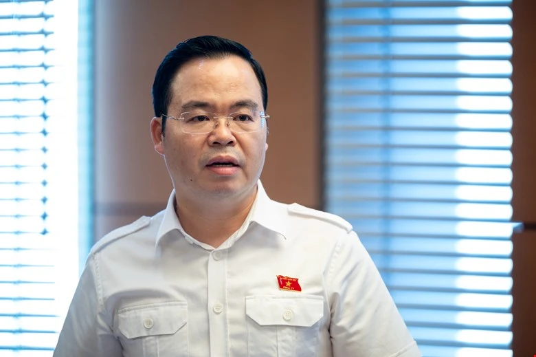 ong-Tran-Van-Khai.jpg