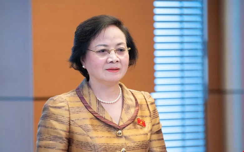 Bo-noi-vu-trinh-phuong-an-sap-xep-bo-may-va-bo-tri-can-bo-ve-xa.jpg