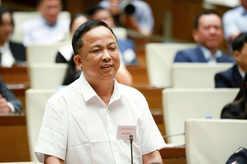ong-Vuong-Quoc-Toan.jpg