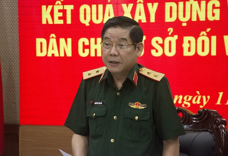 Trung tướng Nguyễn Văn Gấu giữ chức Thứ trưởng Bộ Quốc phòng. Ảnh: VGP