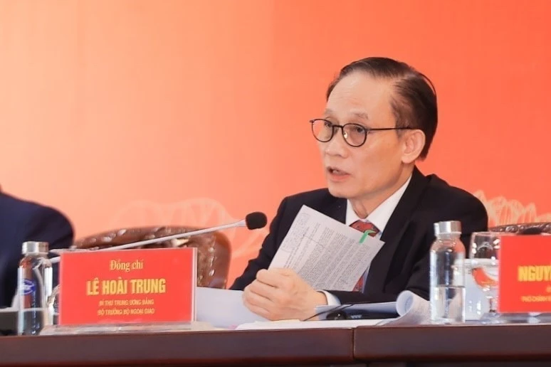 de-ra-muc-tieu-vuon-tam-trong-ky-nguyen-moi-ma-khong-doi-moi-thi-khong-duoc1.jpeg