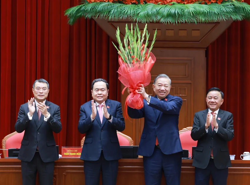 Tong-Bi-thu-To-Lam1.jpg