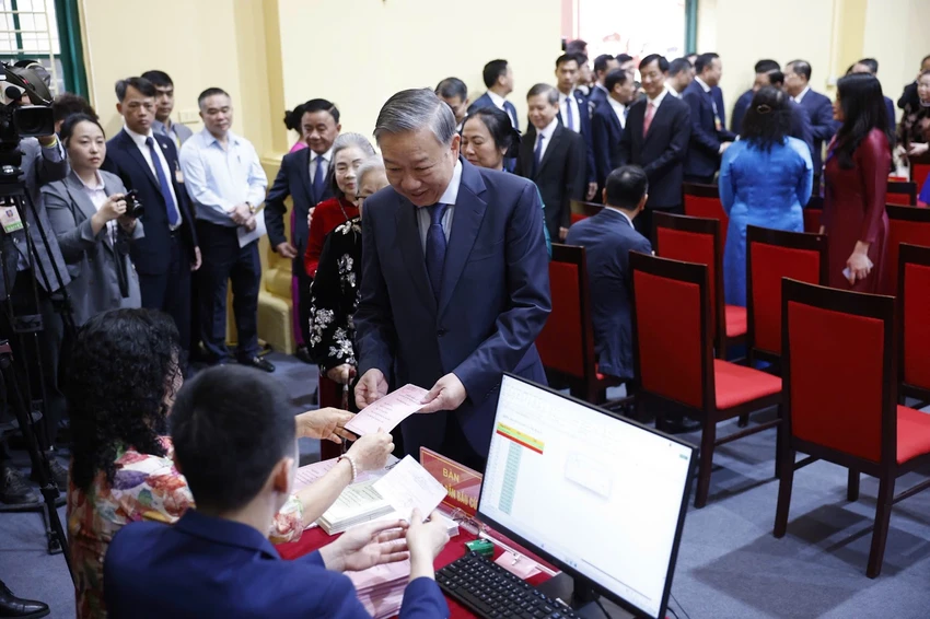 Tong-Bi-thu-To-Lam-bau-cu.jpg