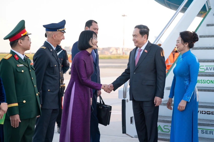 Dai-su-Viet-Nam-tai-Italia-don-CTQH.jpg