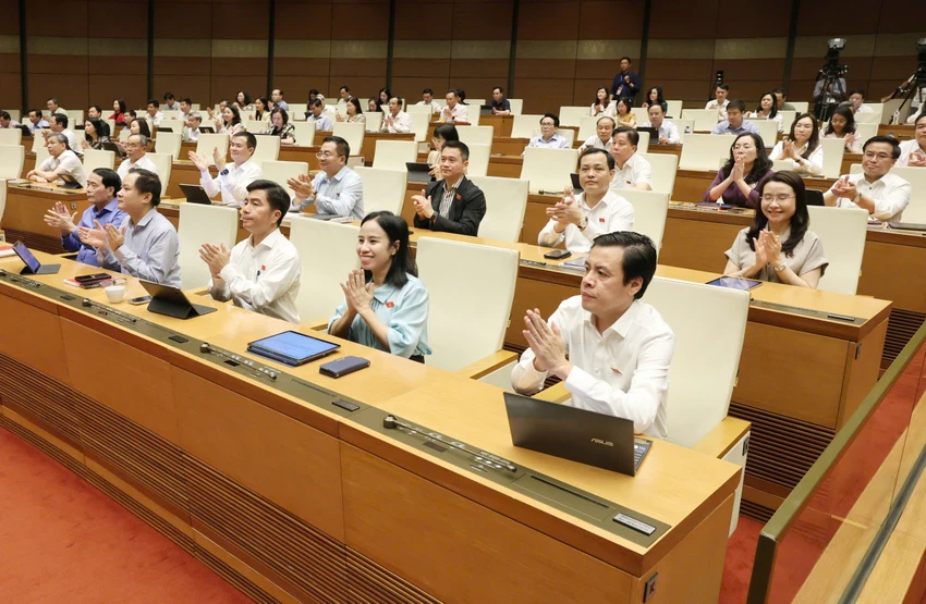 Quoc-hoi-thong-nhat-bo-sung-4-noi-dung-vao-ky-hop-thu-Nhat.jpg