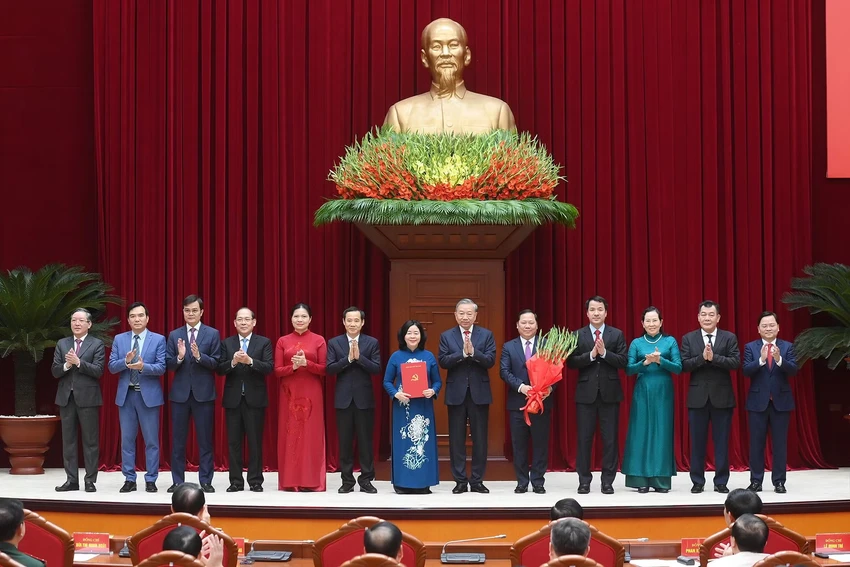 nhan-su-Dang-uy-MTTQ-cac-doan-the-Trung-uong.JPG