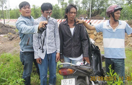 Trang bị công cụ hỗ trợ cho “hiệp sĩ”: Cần xem lại! ảnh 2 Trang bị công cụ hỗ trợ cho “hiệp sĩ”: Cần xem lại! ảnh 2