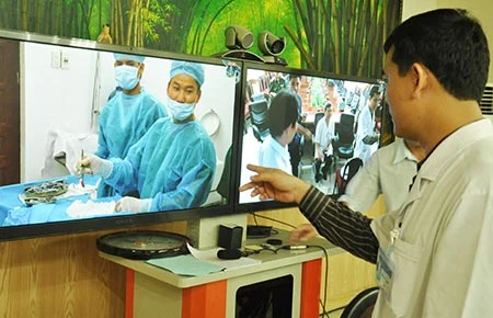 Hội chẩn trực tuyến, cứu sống ngư dân trên đảo Trường Sa Lớn ảnh 1 Hội chẩn trực tuyến, cứu sống ngư dân trên đảo Trường Sa Lớn ảnh 1