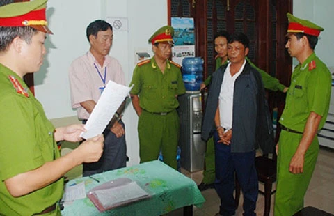 Vụ TTGT nhảy lầu tự tử: Họ đã nhận hối lộ như thế nào? ảnh 1 Vụ TTGT nhảy lầu tự tử: Họ đã nhận hối lộ như thế nào? ảnh 1