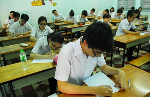 Không quá lo với đề minh họa ảnh 1 Không quá lo với đề minh họa ảnh 1