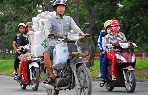 Thiếu tầm nhìn trong đề xuất thu phí xe máy ảnh 1 Thiếu tầm nhìn trong đề xuất thu phí xe máy ảnh 1