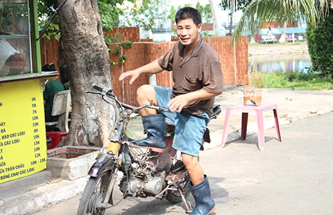 TP.HCM quyết dẹp xe máy ‘mù’ ảnh 3 TP.HCM quyết dẹp xe máy ‘mù’ ảnh 3