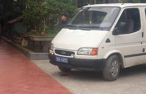 Đóng giả chú rể bắt 50 quý bà đánh bạc ảnh 2