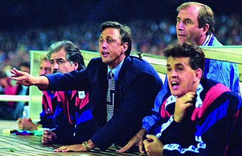 Tại sao Johan Cruyff được ‘phong thánh’? ảnh 3