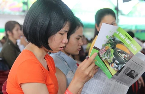 Ngày hội công nhân: Sôi nổi, bổ ích ảnh 4 Ngày hội công nhân: Sôi nổi, bổ ích ảnh 4