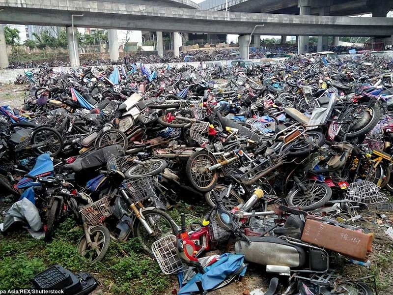 Hạn chế ngay xe máy để rộng đường cho xe buýt? ảnh 3 Hạn chế ngay xe máy để rộng đường cho xe buýt? ảnh 3