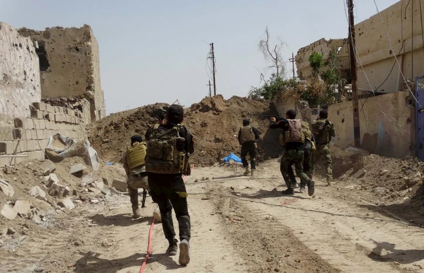 Ảnh: Người dân IRaq lũ lượt chạy trốn IS ảnh 7 Ảnh: Người dân IRaq lũ lượt chạy trốn IS ảnh 7