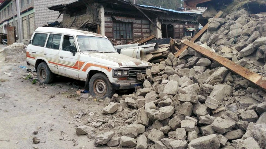 Chùm ảnh: Hậu quả 'cơn ác mộng' động đất tại Nepal ảnh 9 Chùm ảnh: Hậu quả 'cơn ác mộng' động đất tại Nepal ảnh 9