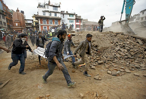 Sẽ có động đất liên hoàn tàn phá gấp 32 lần 'ác mộng' Nepal? ảnh 1
