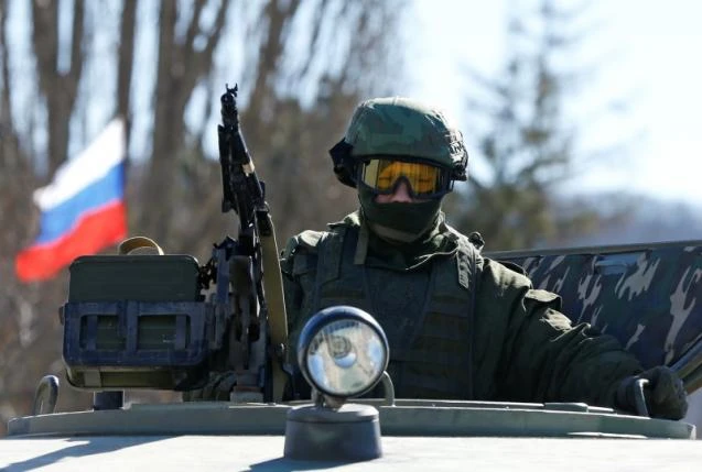 Putin khẳng định có người Nga ‘làm nhiệm vụ quân sự’ tại Ukraine ảnh 1