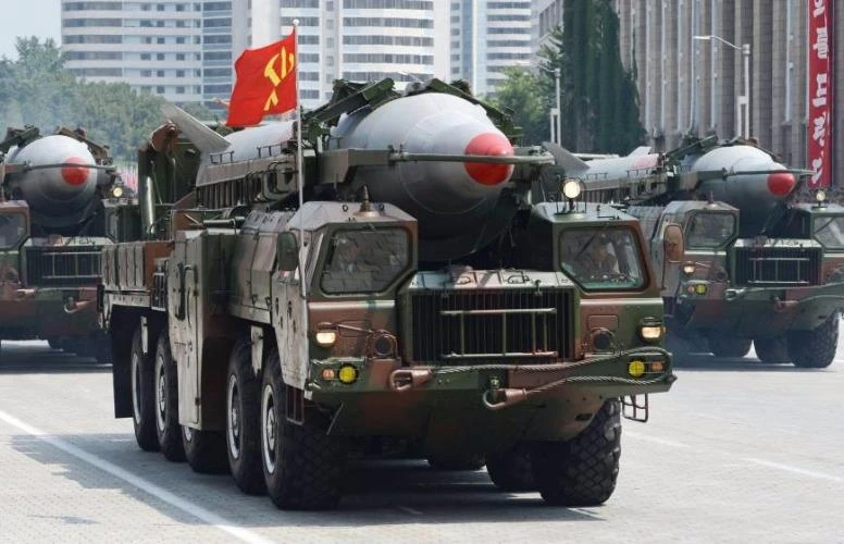 Tên lửa Rodong trong cuộc diễu hành quân sự tại Quảng trường Kim Nhật Thành ở Bình Nhưỡng hồi tháng 7-2013.