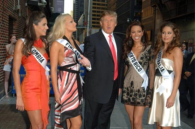 Cựu hoa hậu Phần Lan tố từng bị Trump sờ mông