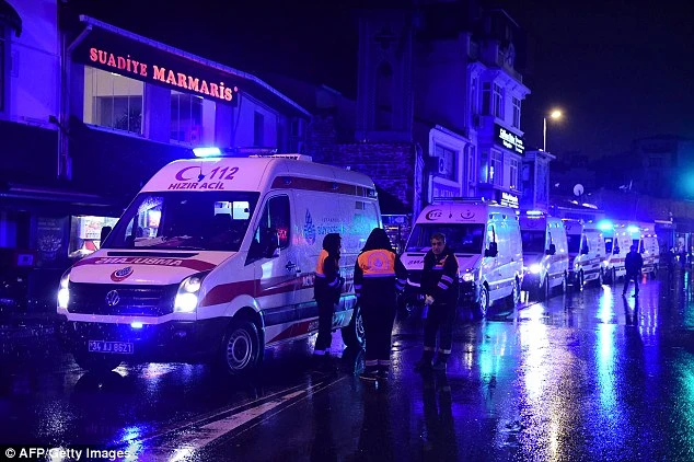 Khủng bố tại hộp đêm Istanbul 'đội lốt' ông già Noel ảnh 2 Khủng bố tại hộp đêm Istanbul 'đội lốt' ông già Noel ảnh 2