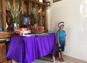  Vụ 5 ngư dân mất tích: Người thân để tang, lập bàn thờ